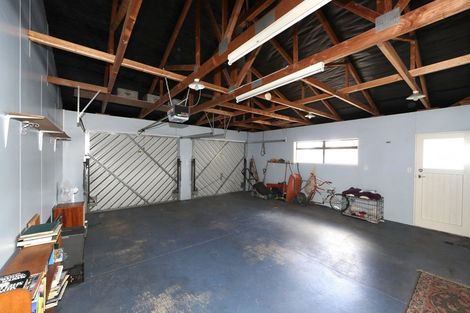 Photo of property in 243b Warwick Road, Mayfair, Hastings, 4122