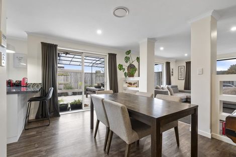 Photo of property in 32 Oak Crescent, Ashhurst, 4810