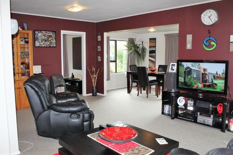 Photo of property in 144 Rangatira Drive, Mangakino, 3421