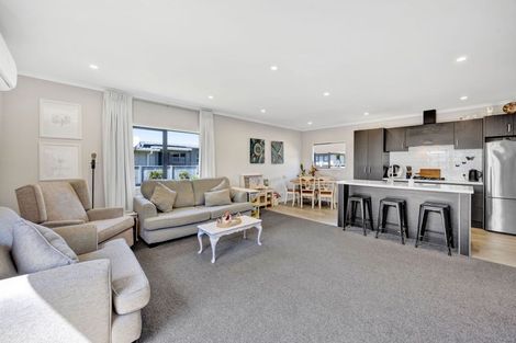 Photo of property in 24f Maire Street, Inglewood, 4330