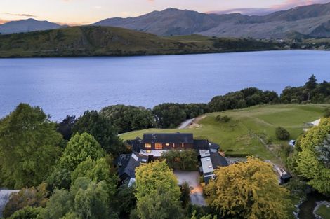 Photo of property in 9 Arrowtown-lake Hayes Road, Arrowtown, Queenstown, 9371