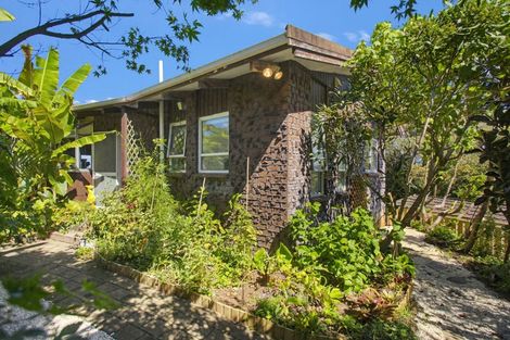 Photo of property in 6 Punga Place, Whitianga, 3510