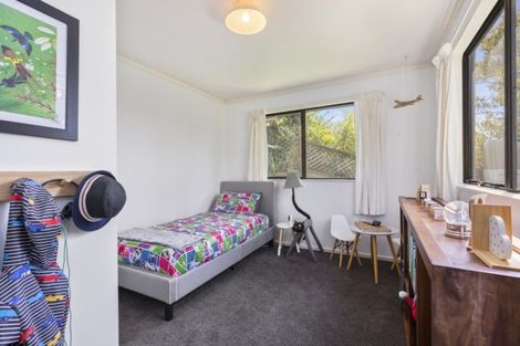 Photo of property in 6b Jacaranda Grove, Maungaraki, Lower Hutt, 5010