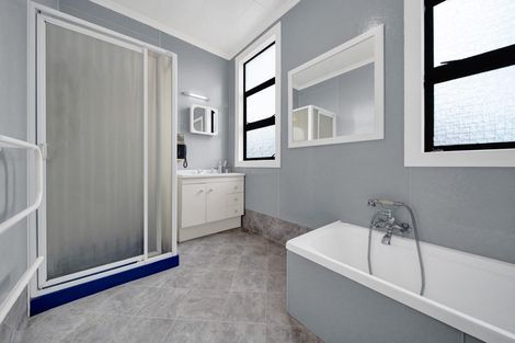 Photo of property in 4 Riverside, Kaponga, Hawera, 4679