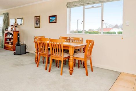 Photo of property in 37 Petticoat Lane, Doyleston, 7682