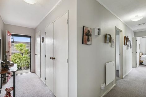 Photo of property in 106b Montgomery Avenue, Karori, Wellington, 6012