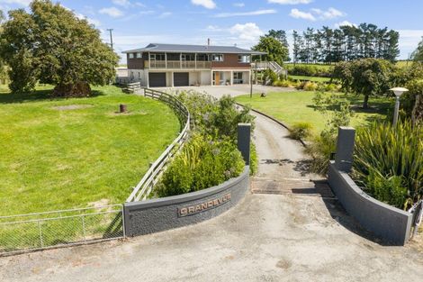 Photo of property in 570 Ashhurst Road, Ashhurst, Palmerston North, 4470