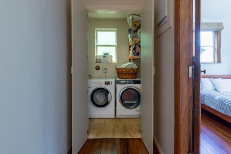 Photo of property in 8 Barrister Avenue, Mount Roskill, Auckland, 1042