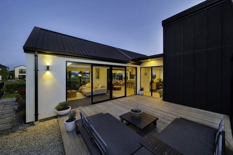 Photo of property in 2 Preferred Lane, Halswell, Christchurch, 8025