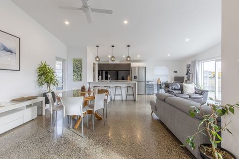 Photo of property in 8 Marshall Close, Motuoapa, Turangi, 3382