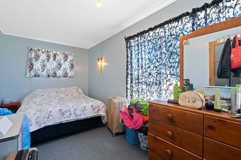 Photo of property in 15 Hobart Crescent, Wattle Downs, Auckland, 2103