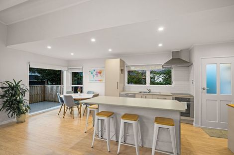 Photo of property in 36 Universal Drive, Henderson, Auckland, 0610