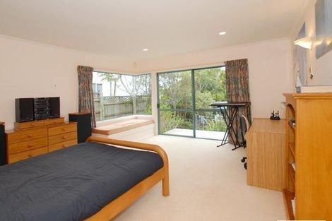 Photo of property in 3 Elsfield Place, Torbay, Auckland, 0630