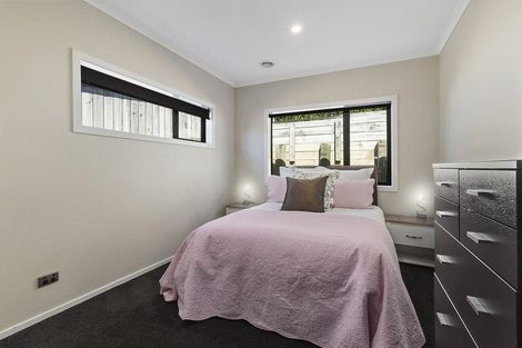 Photo of property in 13 Madeira Close, Whitby, Porirua, 5024