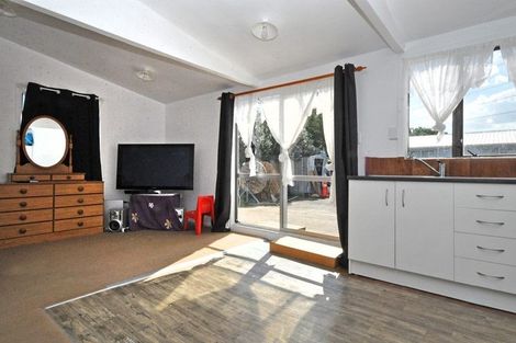 Photo of property in 35 Rapson Road, Otara, Auckland, 2023