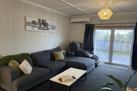 Photo of property in 197 Seaview Road, Westown, New Plymouth, 4310