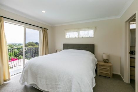 Photo of property in 83 Hikanui Drive, Havelock North, 4130