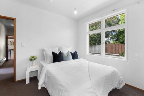 Photo of property in 24 Braid Road, St Andrews, Hamilton, 3200