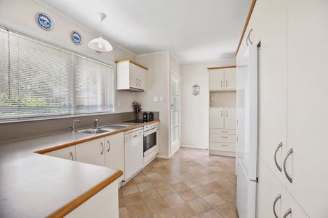 Photo of property in 25 Chedworth Avenue, Chedworth, Hamilton, 3210