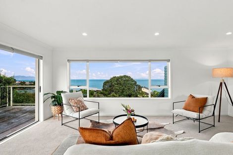 Photo of property in 33 Lax Crescent, Leigh, 0985