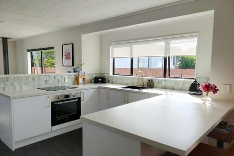 Photo of property in 5 Sequoia Place, Pukete, Hamilton, 3200