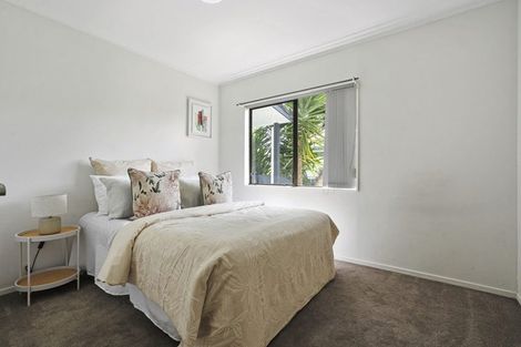 Photo of property in 2/122 Finlayson Avenue, Clendon Park, Auckland, 2103