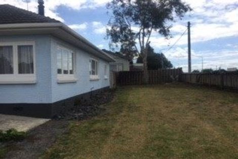 Photo of property in 1090 Paerata Road, Paerata, Drury, 2676