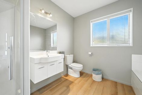 Photo of property in 180 Northbrook Road, Rangiora, 7400