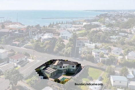 Photo of property in 5 Scott Street, Moturoa, New Plymouth, 4310