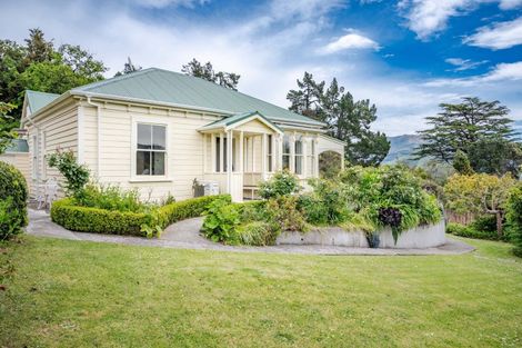 Photo of property in 16 Aubrey Street South, Akaroa, 7520
