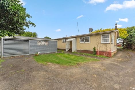Photo of property in 14 Tatariki Street, Rosehill, Papakura, 2113