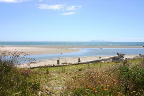 Photo of property in 3 Seaforth Road, Waihi Beach, 3611