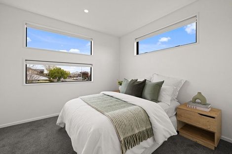 Photo of property in 52a Picton Avenue, Riccarton, Christchurch, 8011