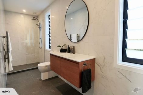 Photo of property in 7 Te Heke Place, Waikanae, 5036