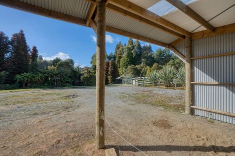 Photo of property in 239 Blue Spur Road, Blue Spur, Hokitika, 7882