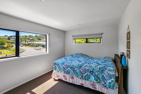 Photo of property in 42a Moeraki Road, Maoribank, Upper Hutt, 5018