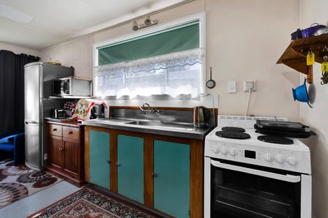 Photo of property in 21 Blackmore Street, Lynmouth, New Plymouth, 4310