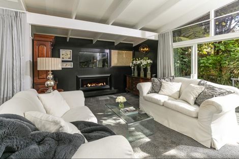 Photo of property in 12 Oratau Place, Greenhithe, Auckland, 0632