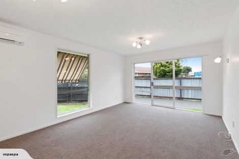 Photo of property in 1/12 Ruddenklau Lane, Bishopdale, Christchurch, 8053
