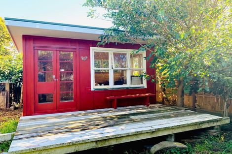 Photo of property in 238 Saint Aubyn Street, New Plymouth, 4310