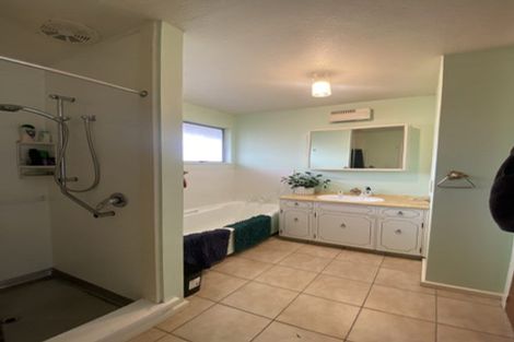 Photo of property in 5 Ilkley Place, Ilam, Christchurch, 8041