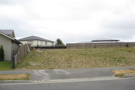 Photo of property in 20 Titirangi Crescent, Parklands, Christchurch, 8083