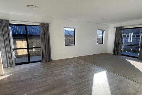 Photo of property in 12 Corriedale Road, Jacks Point, 9371