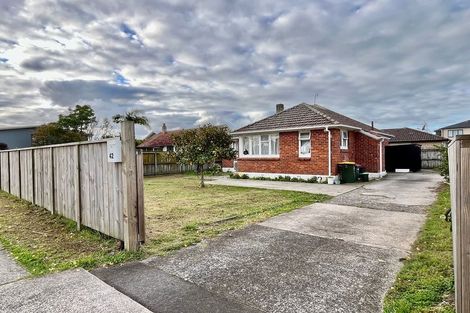 Photo of property in 42 Great South Road, Papatoetoe, Auckland, 2025