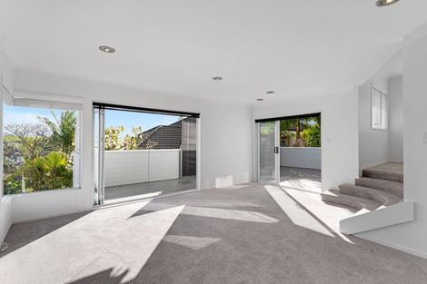 Photo of property in 2/36 Nihill Crescent, Mission Bay, Auckland, 1071