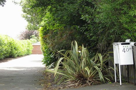 Photo of property in 2/40a Brookside Terrace, Bryndwr, Christchurch, 8053