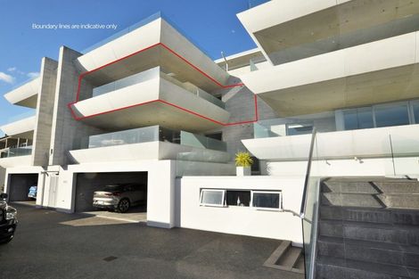 Photo of property in 15/225 Lake Terrace, Waipahihi, Taupo, 3330