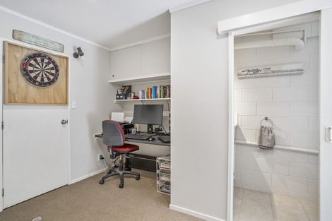 Photo of property in 2/22a Tui Glen Road, Birkenhead, Auckland, 0626