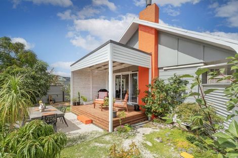 Photo of property in 8 Simpson Place, Whitianga, 3510