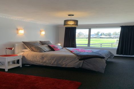 Photo of property in 352 Gordon Road, Mosgiel, 9092